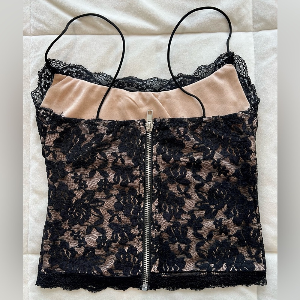 Lace Tank - Picture 2 of 3